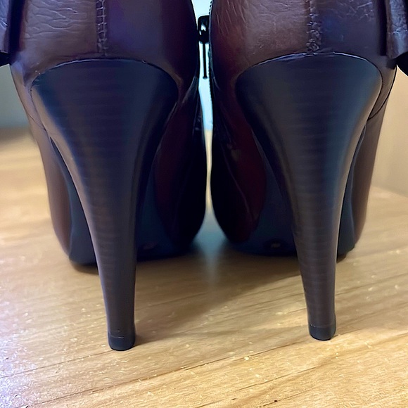 Gianni Bini Vintage Leather Slouchy Booties Size 8 - Picture 4 of 10